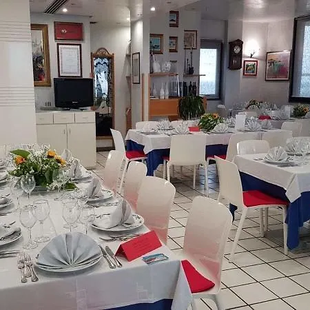 L'angolo Di Beppe 호텔 토레 라필로