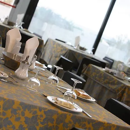 L'angolo Di Beppe 4* 토레 라필로