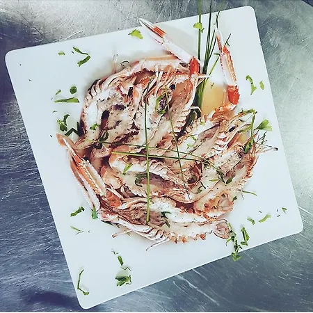 L'angolo Di Beppe 호텔 토레 라필로