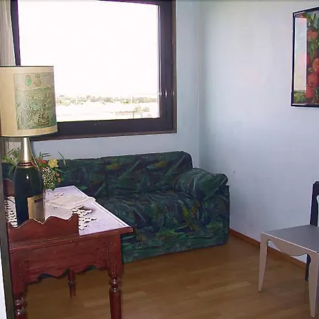 L'angolo Di Beppe トッレ・ラピッロ